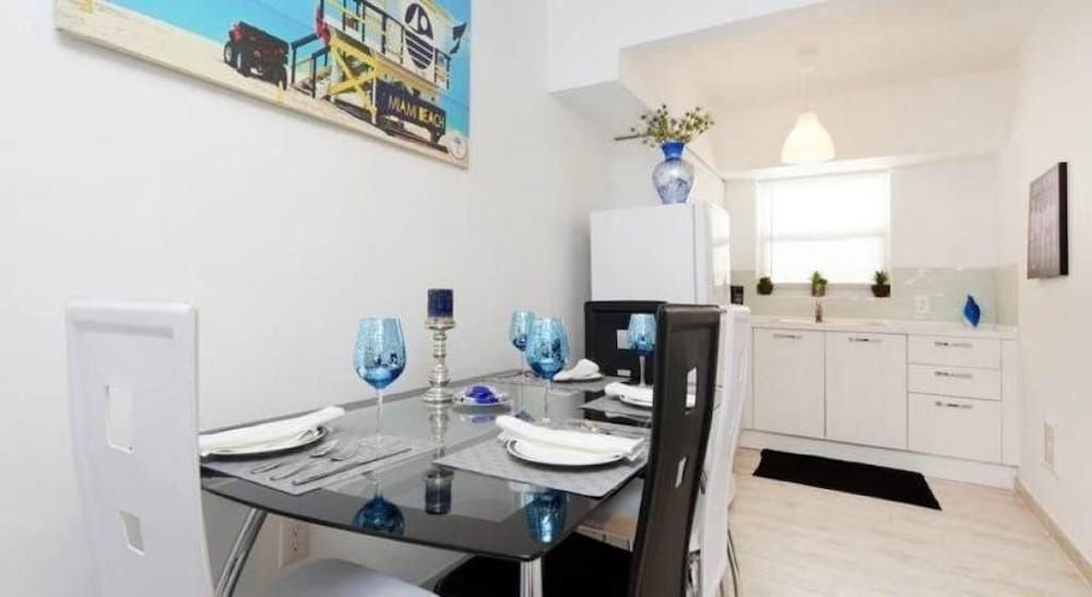 Al Mare South Beach by Lincoln Road 1