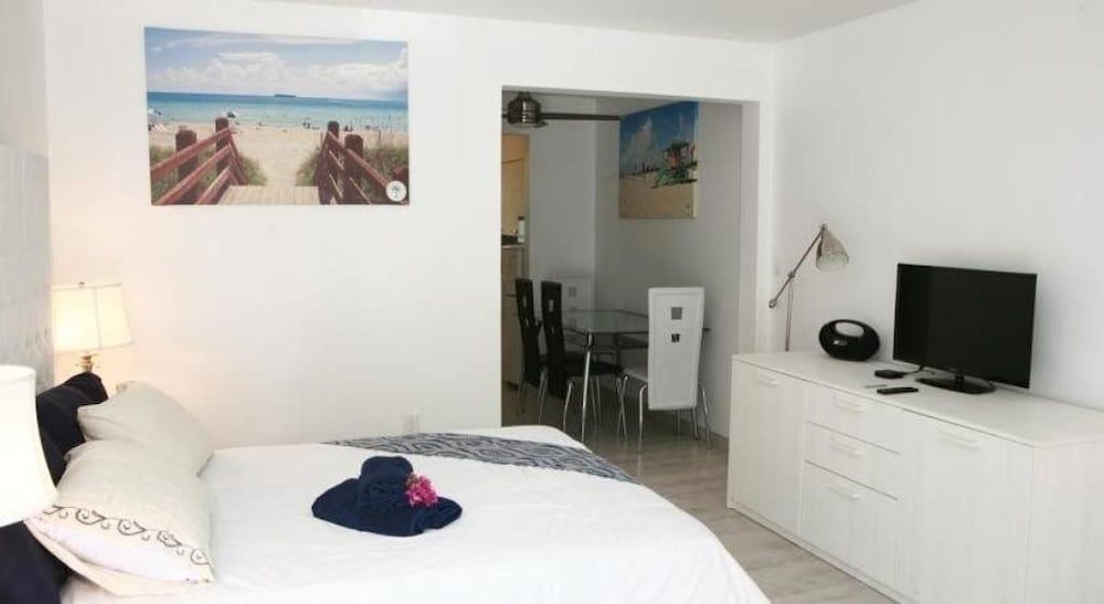 Al Mare South Beach by Lincoln Road 2