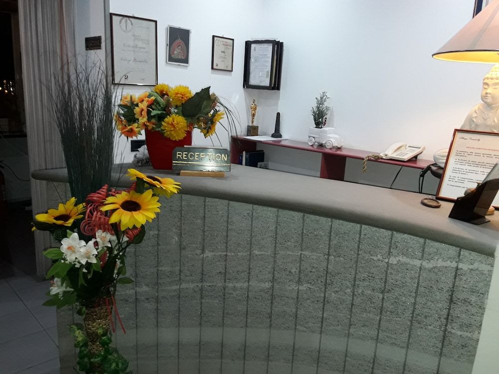 Albergo Piccadilly 3 Albergo Piccadilly 3