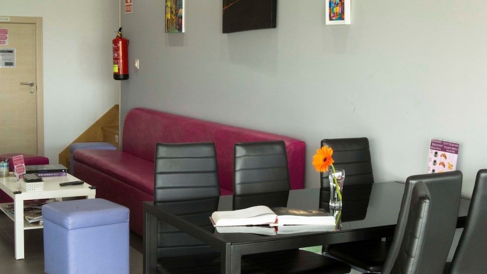 Albergue Alfonso II el Casto 2