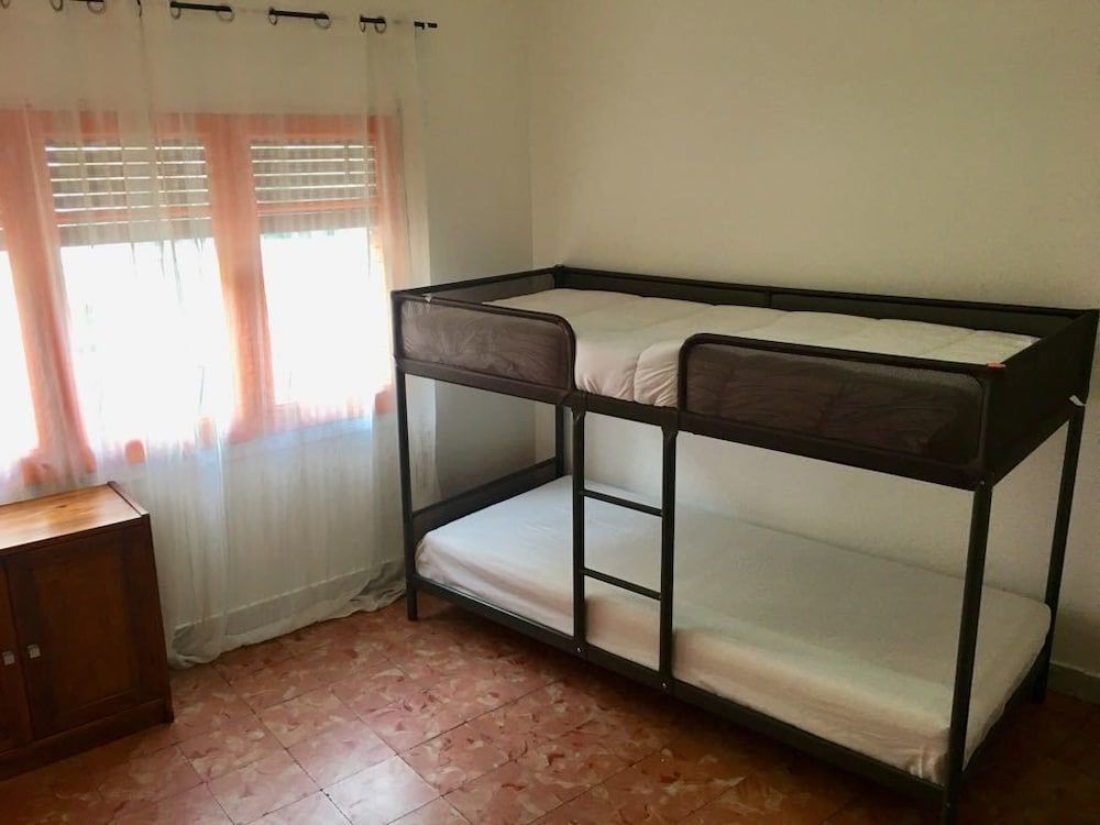 Albergue Pension Rossell 1