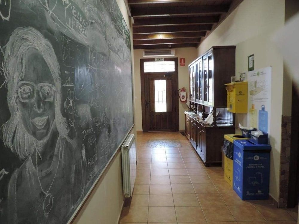 Albergue Santo Tomás de Canterbury 2