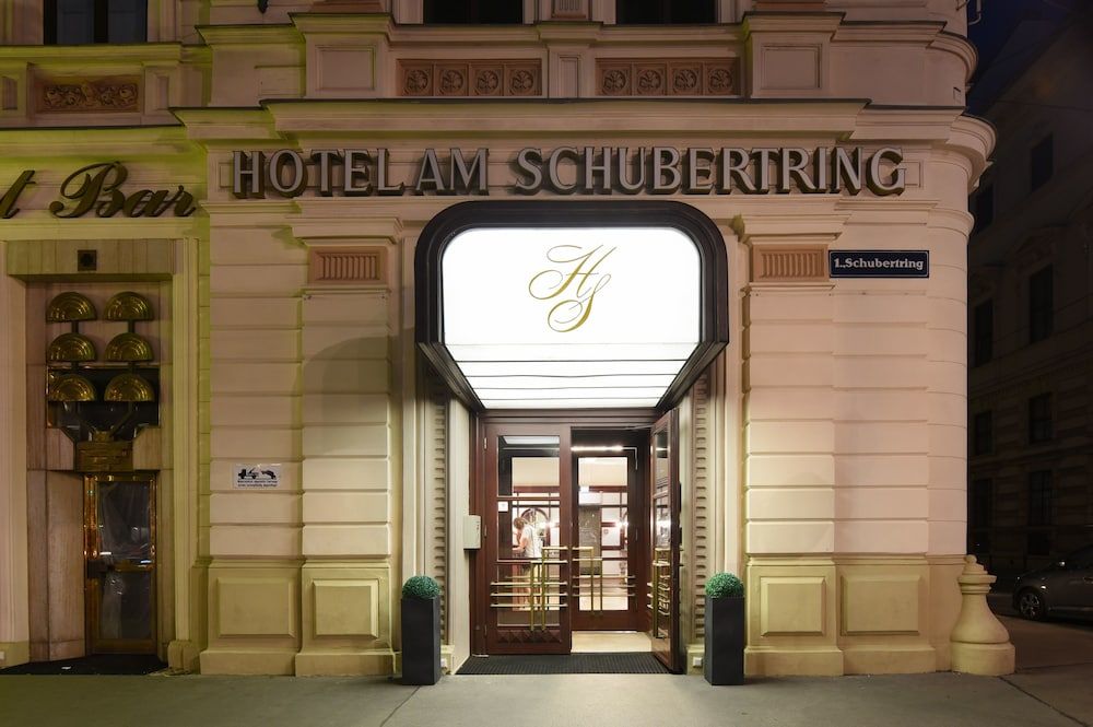 Am Schubertring Hotel 1