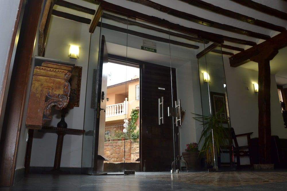 Antiguo Palacio de Atienza 2 Antiguo Palacio de Atienza 2