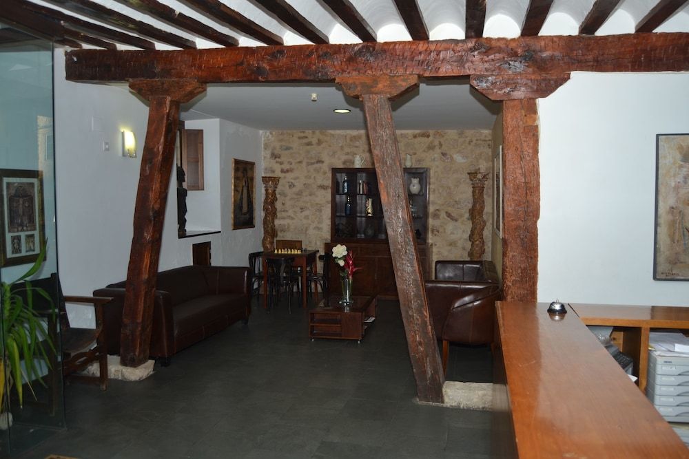 Antiguo Palacio de Atienza 3 Antiguo Palacio de Atienza 3