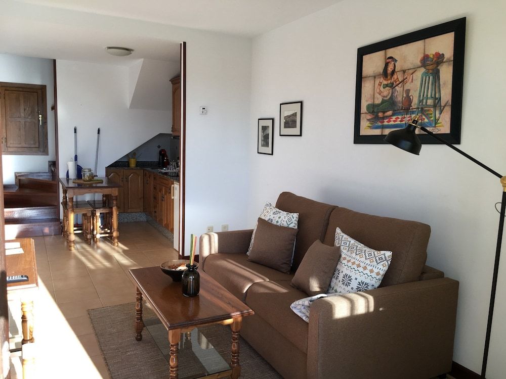 Apartamentos El Cardeo 3