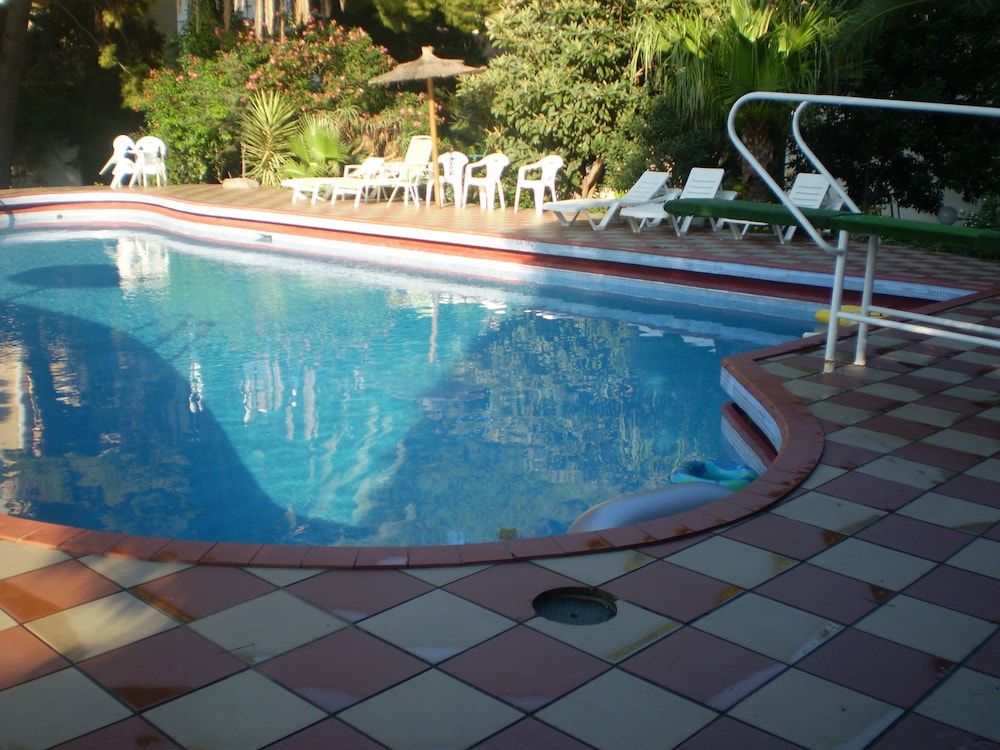 Apartamentos El Oasis 1