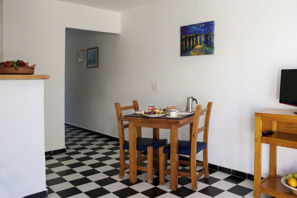 Apartamentos Es Pujols 3