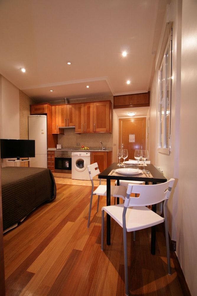 Apartamentos Behap Madrid Gran Vía 2