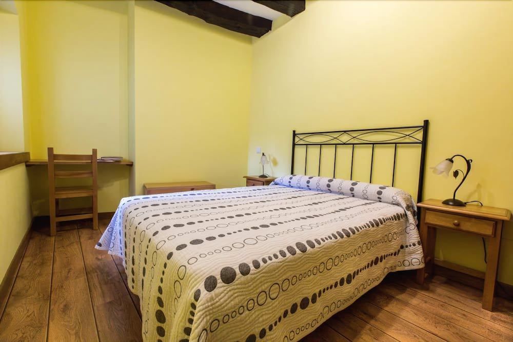 Apartamentos La Dobra 2 Apartamentos La Dobra 2