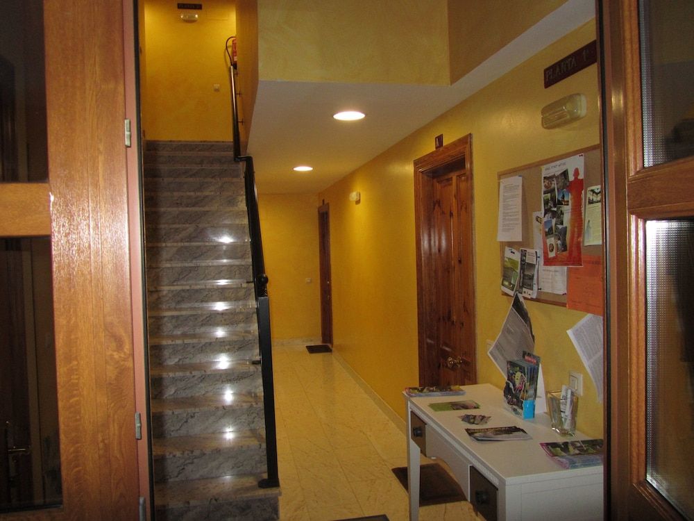 Apartamentos la Higar 2