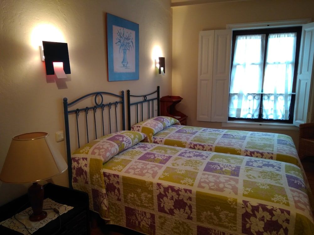 Apartamentos Las Escortes 3