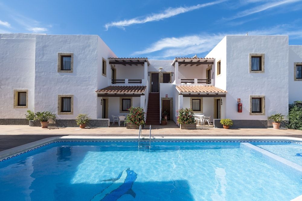 Apartamentos Mar y Sal -1 estrelas em La Savina