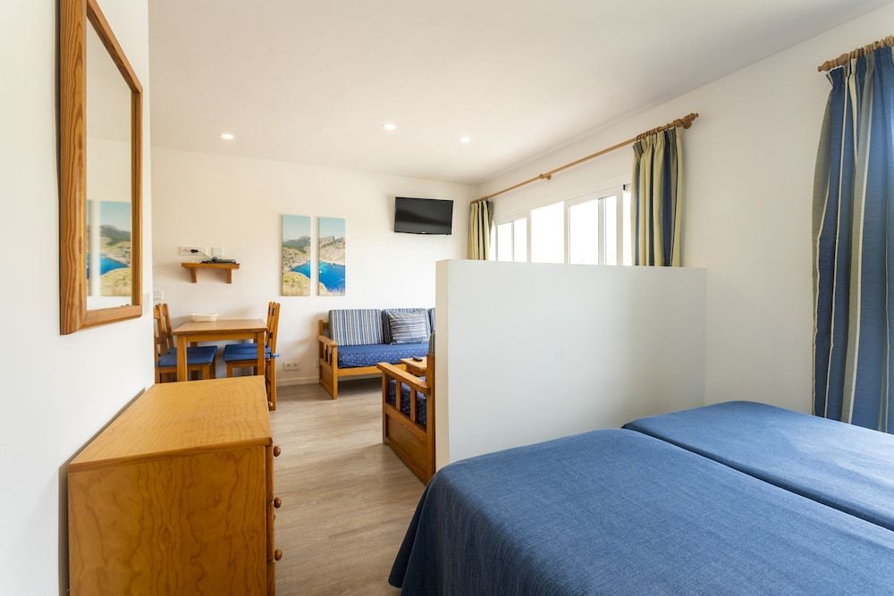 Apartamentos Massol 2