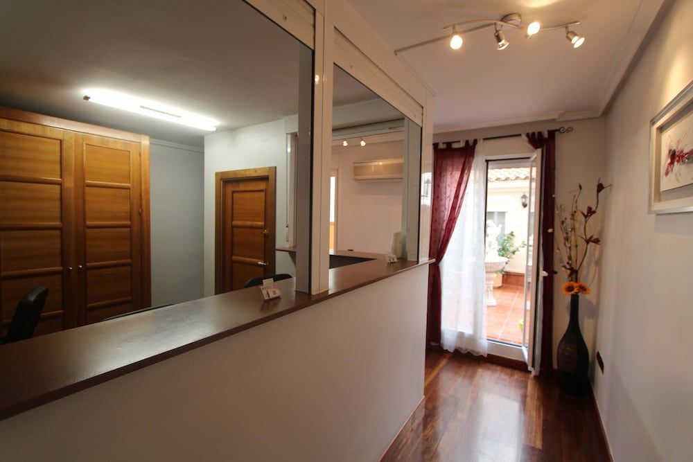 Apartamentos Roisa Centro 3