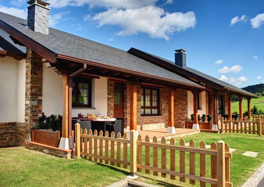 Apartamentos Rurales La Torre 1