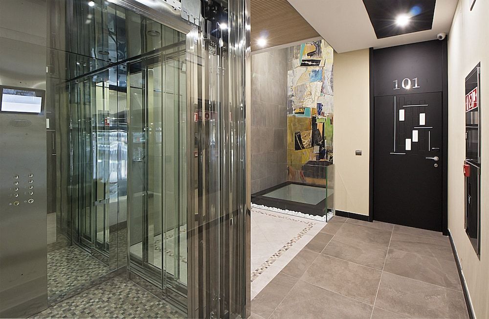 Apartamentos Suites Oficentro Deluxe 2