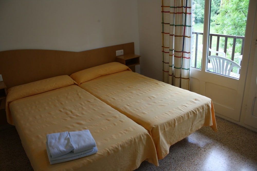 Apartaments Cardós 3 Apartaments Cardós 3