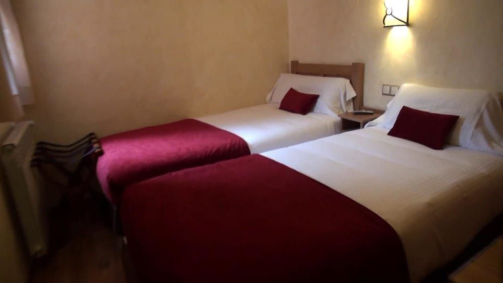 Apartaments Turístics Els Llacs 2 Apartaments Turístics Els Llacs 2