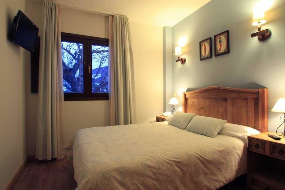 Aparthotel Sarrato 3