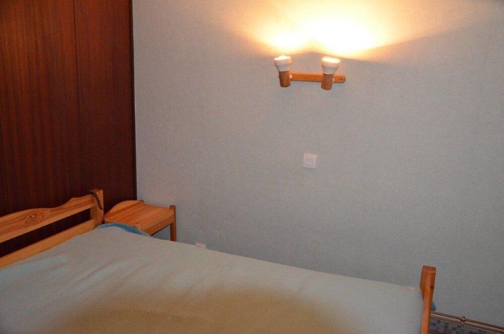 Apartment With 2 Bedrooms in Bagnères-de-luchon, With Wonderful Mountain View and Furnished Balcony 3 Apartment With 2 Bedrooms in Bagnères-de-luchon, With Wonderful Mountain View and Furnished Balcony 3