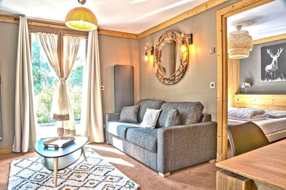 Apartment With 2 Bedrooms in Les Deux Alpes, With Wonderful Mountain View, Terrace and Wifi - 50 m From the Slopes 1