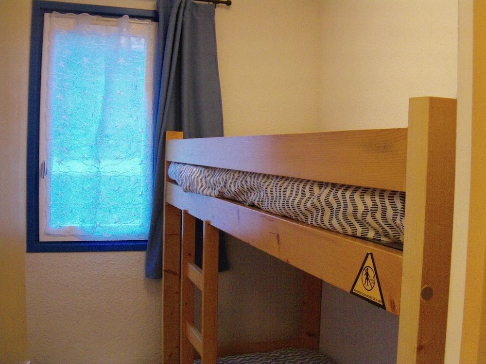 Apartment With one Bedroom in Auris en Oisans, With Wonderful Mountain View and Furnished Balcony - 200 m From the Slopes 2