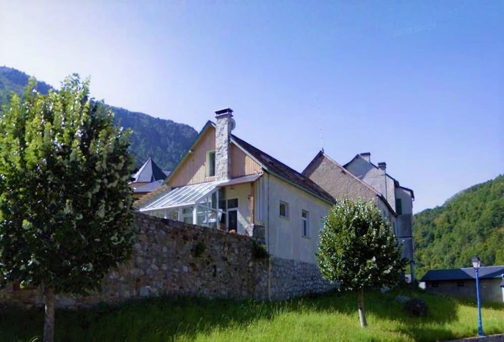 Apartment With one Bedroom in Gedre, With Wonderful Mountain View - 7 km From the Slopes -1 estrelas em Gèdre
