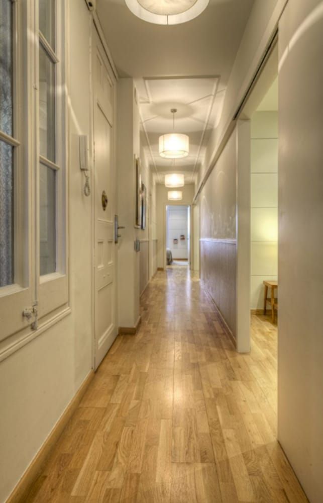 Apartments Sixtyfour Barcelona 2