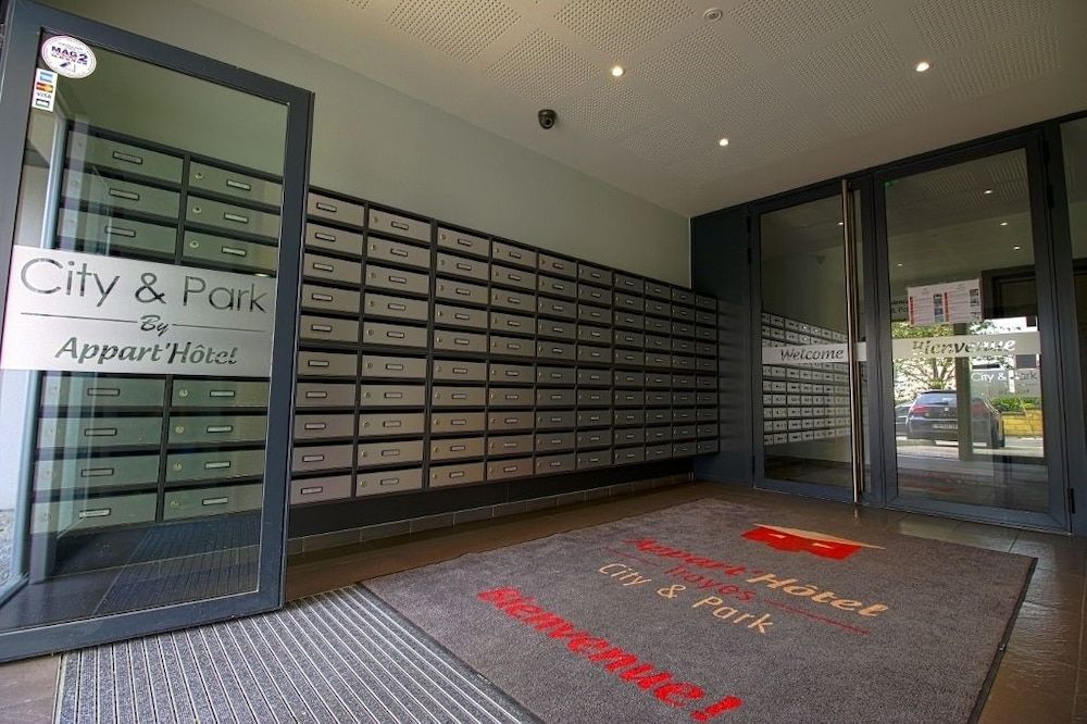 Appart'Hotel City & Park 2