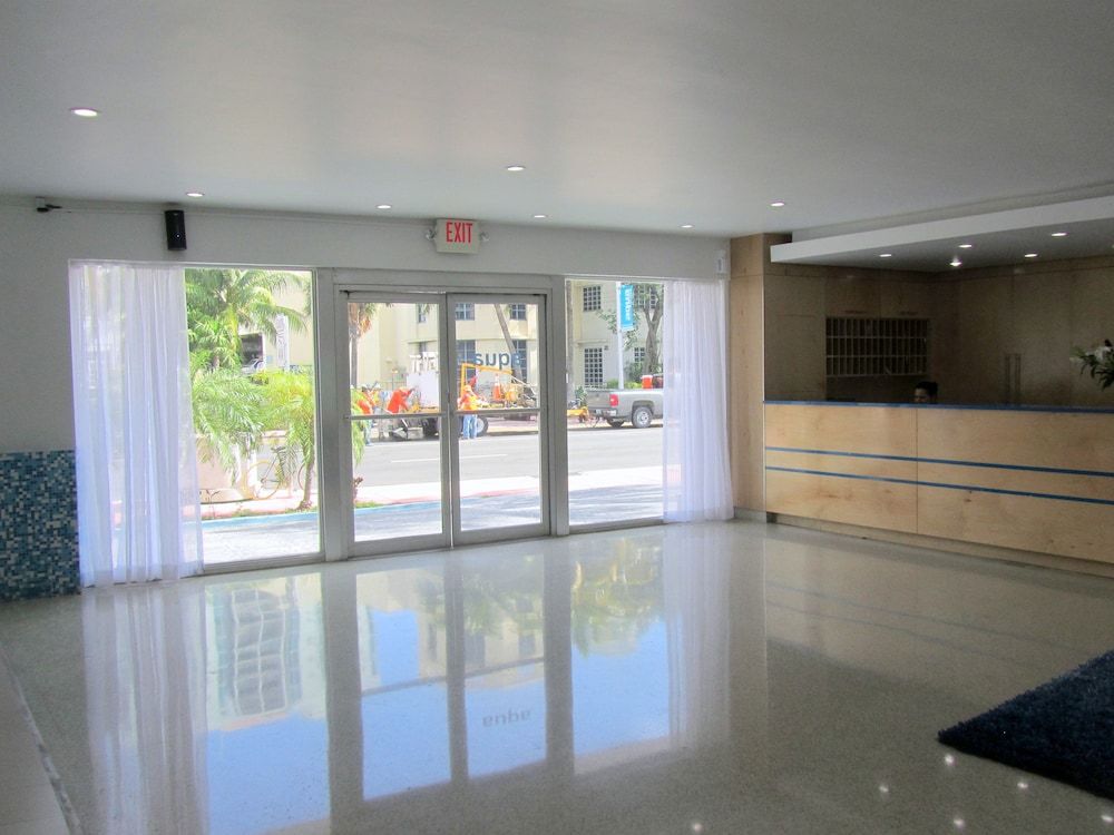 Aqua Hotel & Suites 2