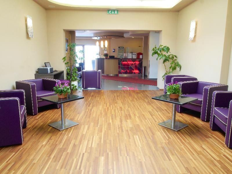 Arion Airport Hotel 3