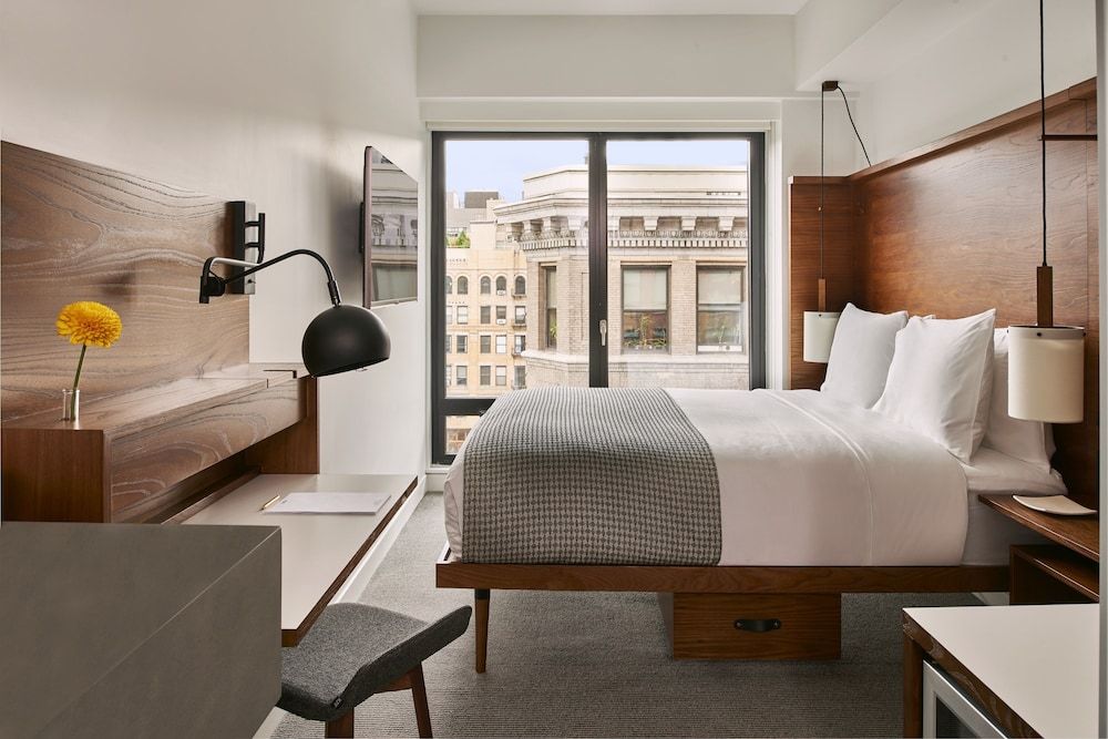 Arlo SoHo 1 Arlo SoHo 1