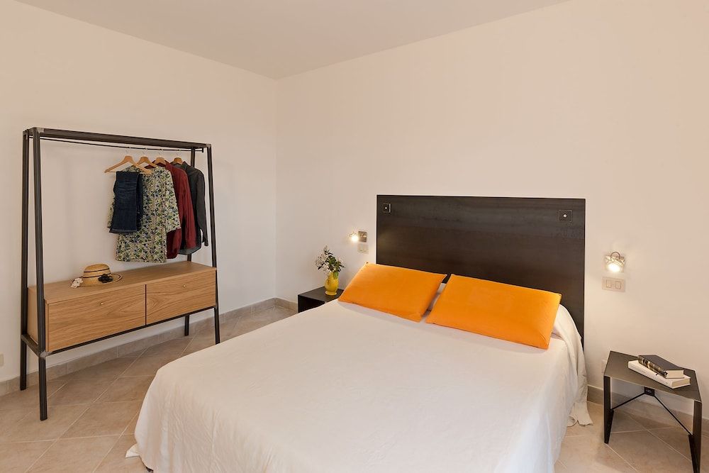 Artemisia negli ulivi B&B 3