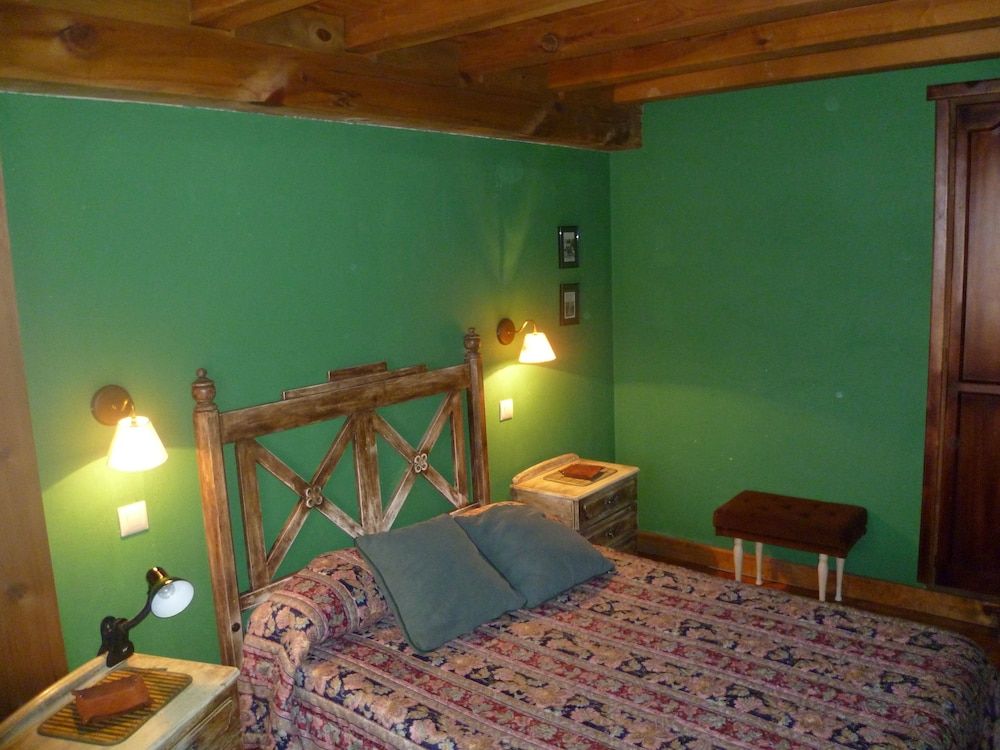 Artesano II 3 estrelas em Navarredonda de Gredos