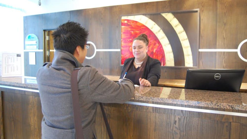 Aspect Hotel Parkwest 3