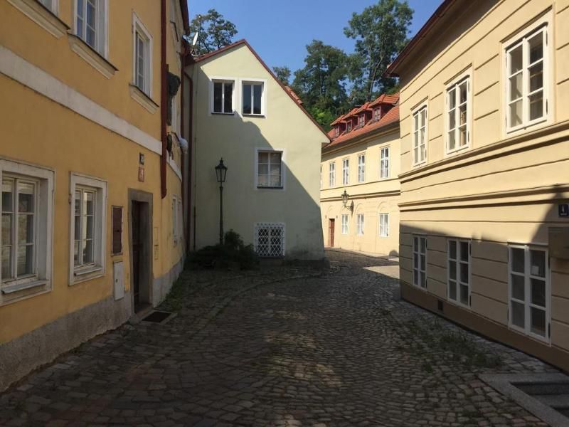 At the Golden Plough Apartments 3