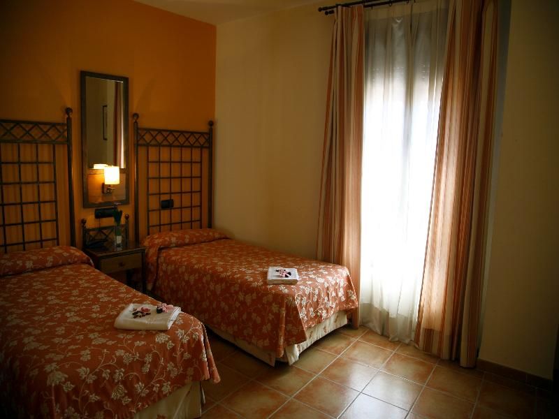 Hotel Hacienda Santa Bárbara Castilleja 3