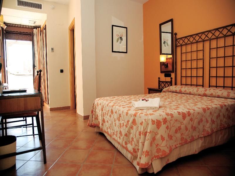 Hotel Hacienda Santa Bárbara Castilleja 2