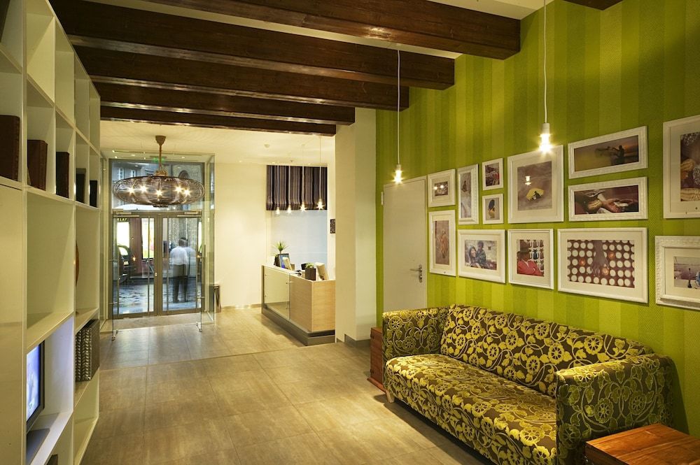 Atrium Fashion Hotel 2