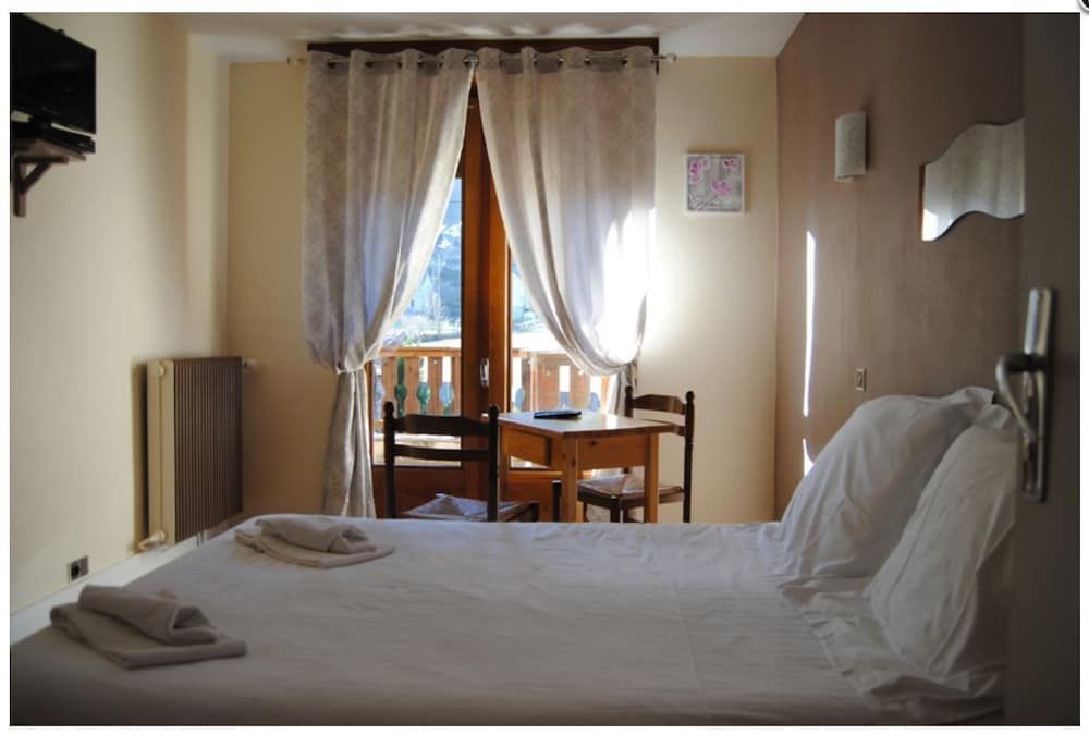 Au Logis de L' Arbizon 2