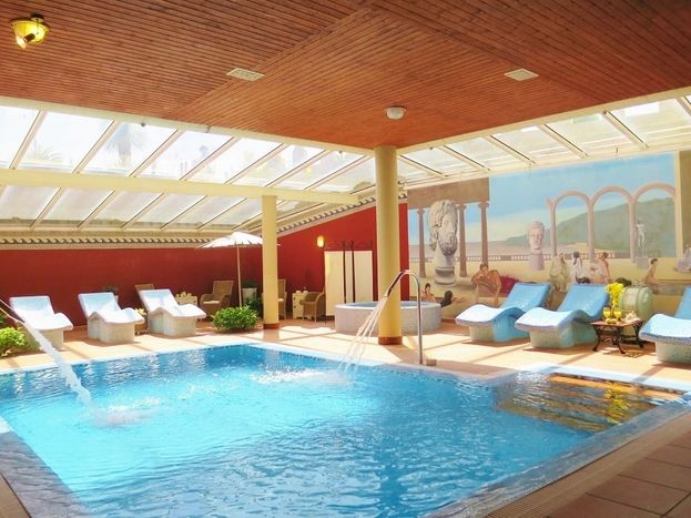 🛣️ Maravilhoso Hotel 4* com SPA na Galiza com Pequeno-Almoço Incluído e perto da Praia | Sanxenxo