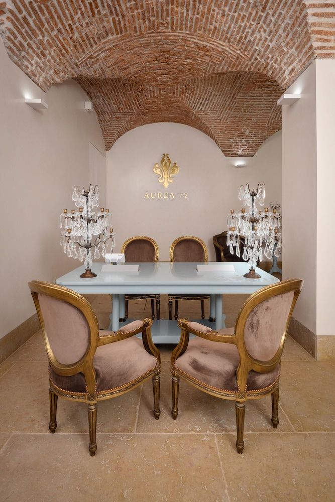 Aurea Once Upon a House 2