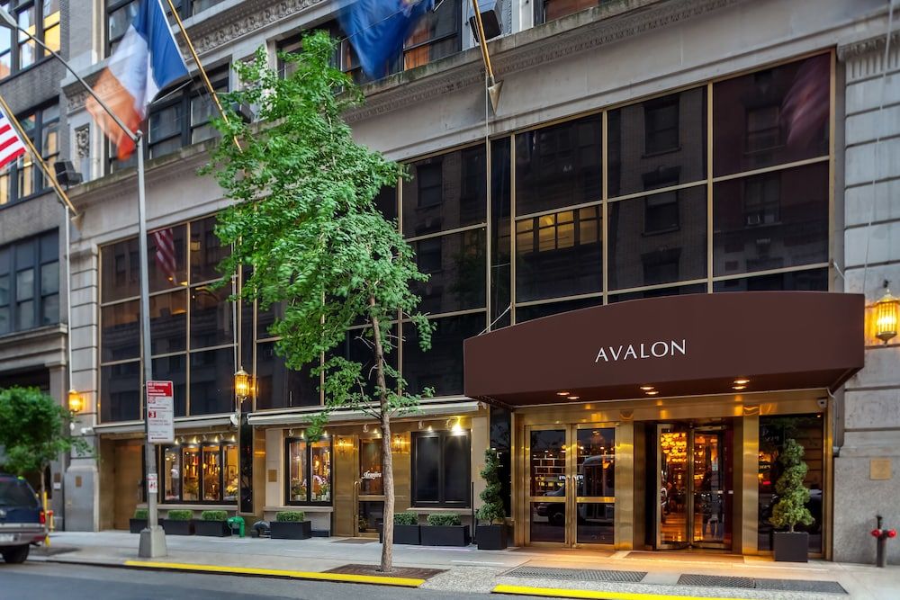 Avalon Hotel 1