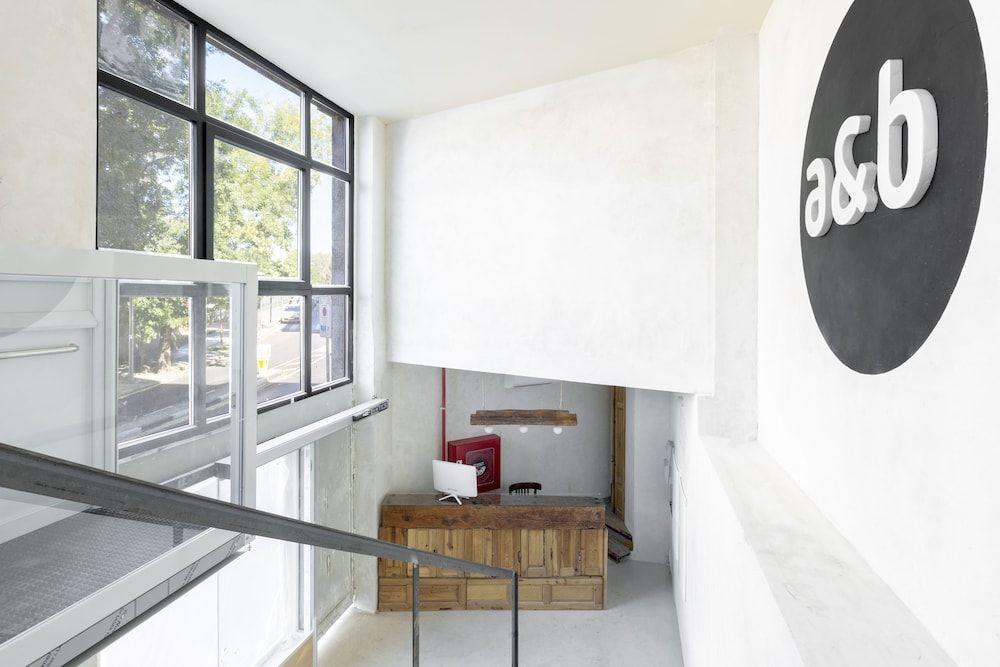 A&B Hostel Príncipe Pío 2