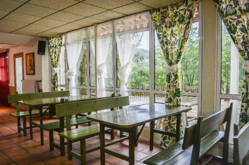 Azabache Cardes 1 Azabache Cardes 1