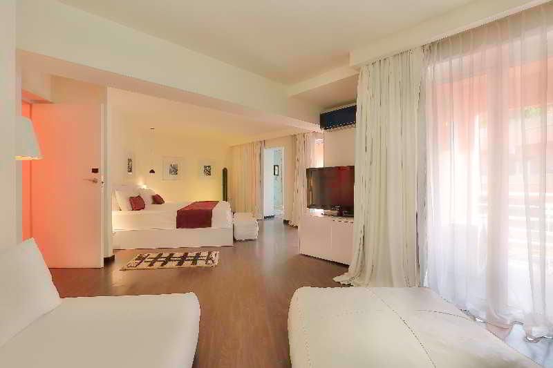 Bab Hotel 1
