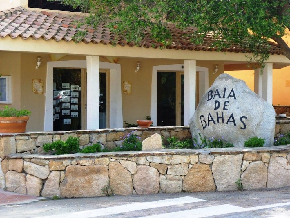 BAIA de BAHAS - Apartments & Resort 3 estrellas en Golfo Aranci