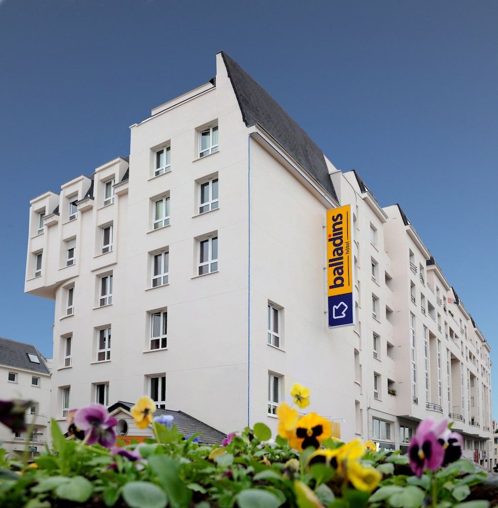 Balladins Eaubonne 1