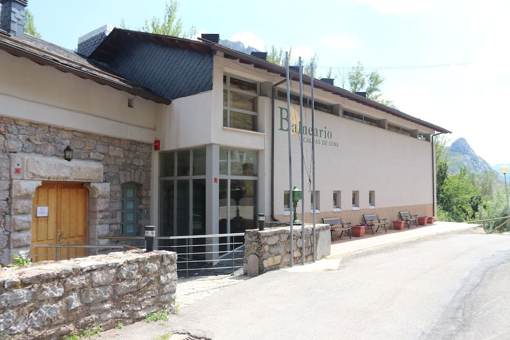 Balneario Caldas de Luna 1 Balneario Caldas de Luna 1